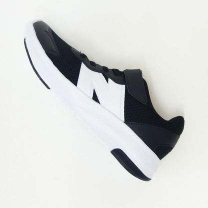 ニューバランスnewbalanceGT578BKブラックキッズスニーカー通学普段履き軽量「靴」