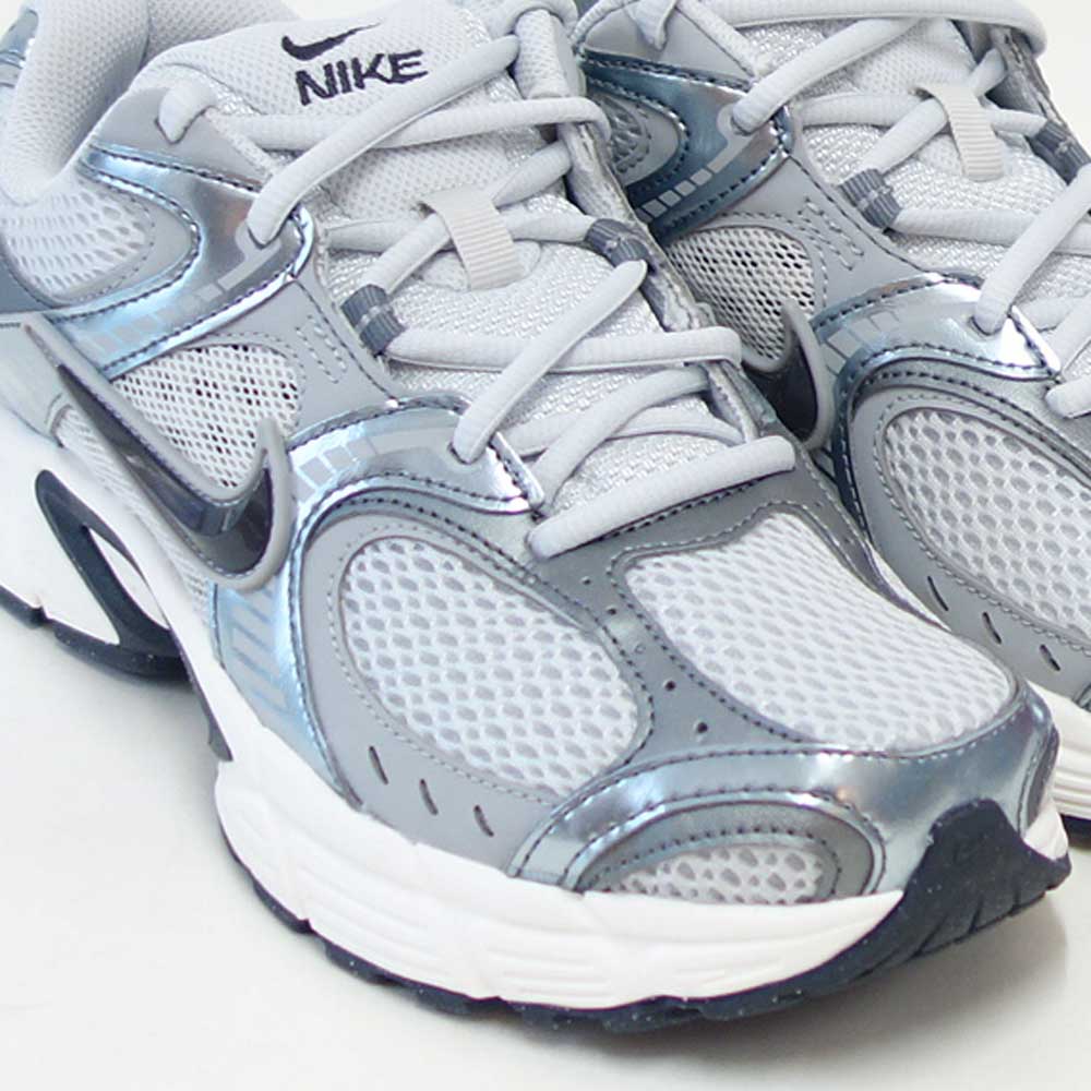 ナイキNIKEV5RNRhj5228014PhotonDust/DkSmokeGrey（メンズ）スニーカースポーツシューズウォーキング「靴」