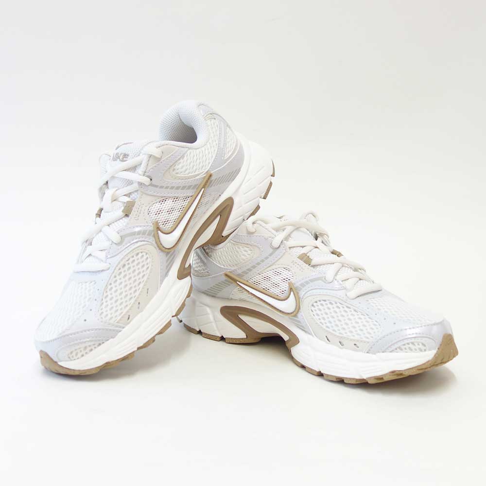 NIKEナイキウィメンズV5RNRhq7901115セイル/セイル（レディース）スニーカースポーツシューズ「靴」