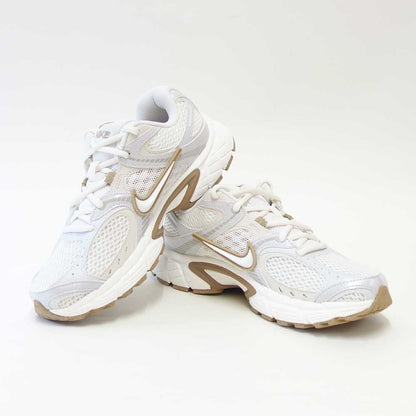 NIKEナイキウィメンズV5RNRhq7901115セイル/セイル（レディース）スニーカースポーツシューズ「靴」