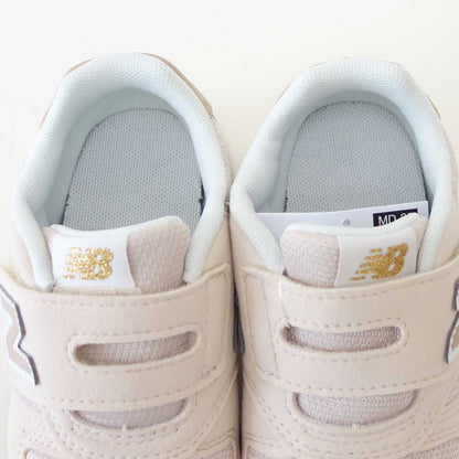 ニューバランスnewbalanceIZ373TM2ベージュ（インファントキッズスニーカー）マジックテープスニーカーベビー「靴」