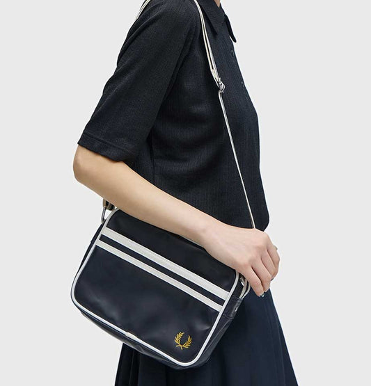 フレッドペリーバッグFREDPERRYClassicMiniShoulderBagL2168(D57：BLACK/ECRU)ショルダーボディバッグサイドバッグ