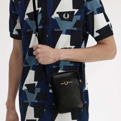 フレッドペリーバッグFREDPERRYSMOOTHLEATHERSMALLSIDEBAGL2802(102:BLACK)ショルダーボディバッグサイドバッグ