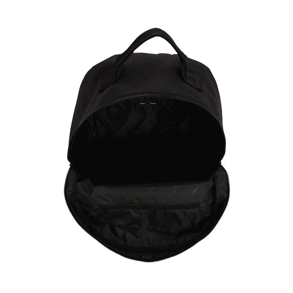 FREDPERRYフレッドペリーTippedTapeBackpackL2807102（ブラック）リュックバックパック
