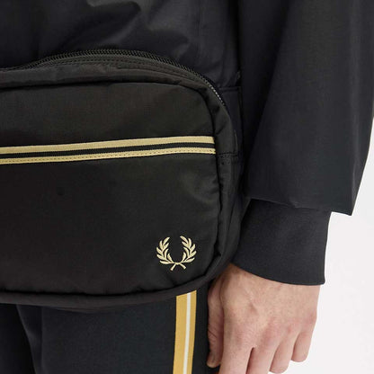 フレッドペリーバッグFREDPERRYTippedTapeCrossbodyBagL2808(102:BLACK)クロスボディボディバッグサイドバッグ