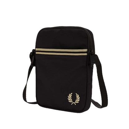フレッドペリーバッグFREDPERRYTippedTapeSmallSideBagL2809(102:ブラック)ショルダーボディバッグサイドバッグ