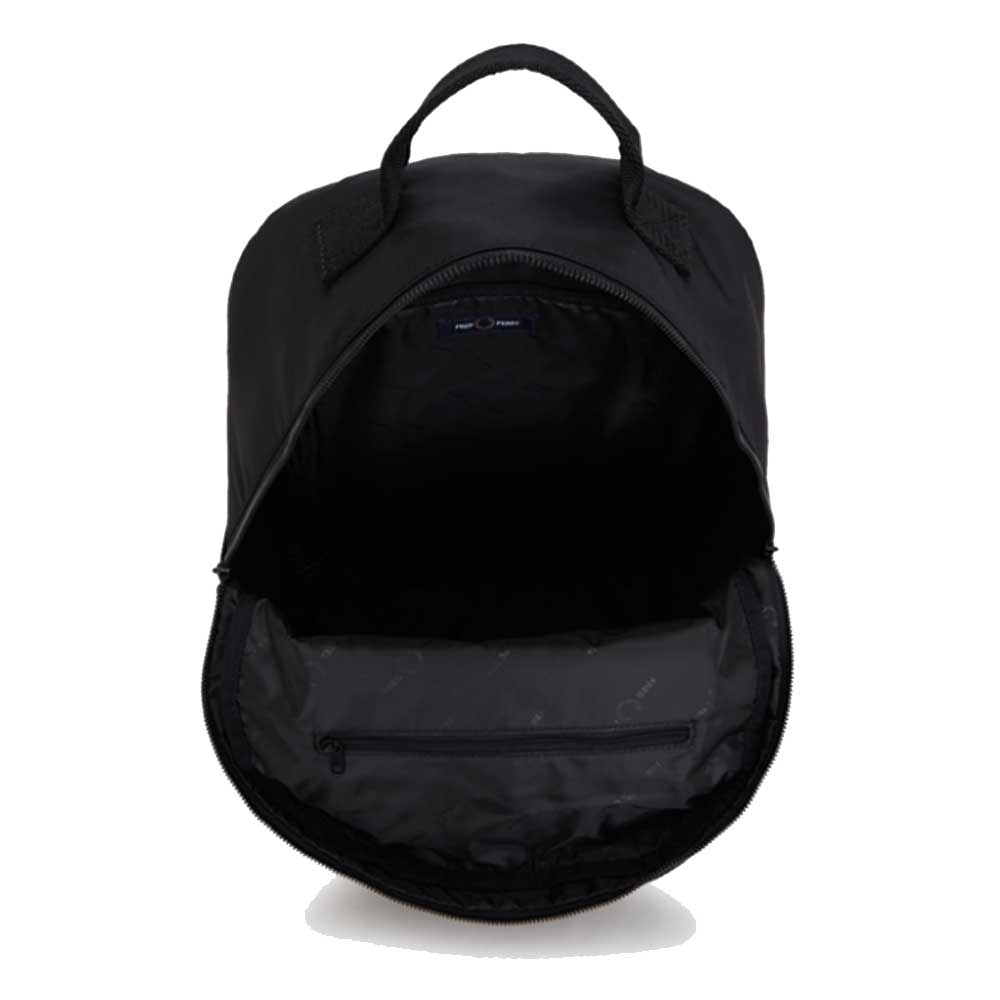 FREDPERRYフレッドペリーCRINKLENYLONBACKPACKL3339102（ブラック）リュックバックパック