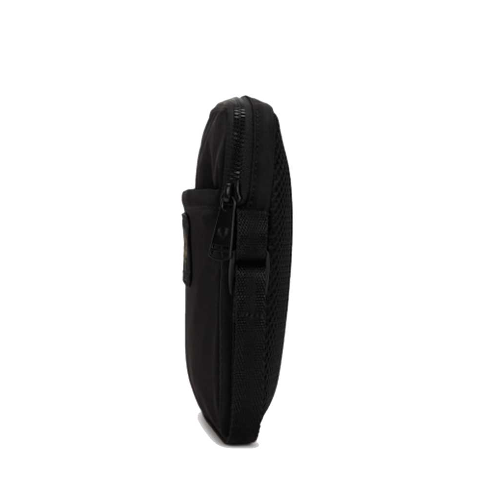 フレッドペリーバッグFREDPERRYCRINKLENLYONSMALLSIDEBagL3341(102:BLACK)ショルダーボディバッグサイドバッグ