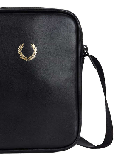 フレッドペリーバッグFREDPERRYSMOOTHLEATHERSMALLSIDEBAGL3348(102:BLACK)ショルダーボディバッグサイドバッグ