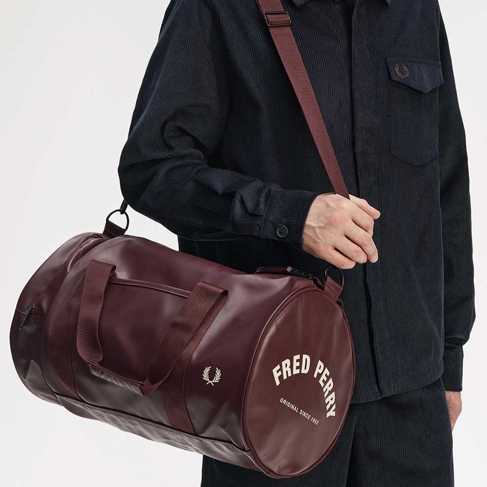 フレッドペリーバッグFREDPERRYTonalClassicBarrelBagL7260597（OXBLOOD）バレルバッグドラムバッグボストンバッグ