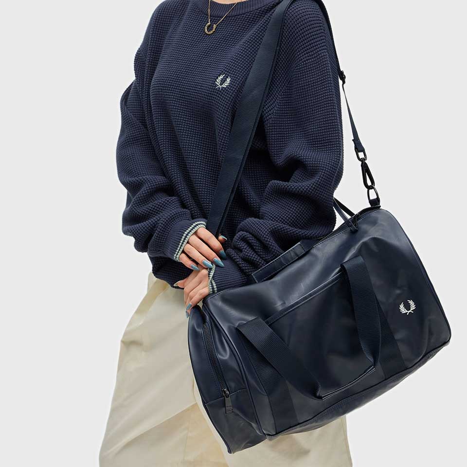 フレッドペリーバッグFREDPERRYTonalClassicBarrelBagL7260608（NAVY）バレルバッグドラムバッグボストンバッグ