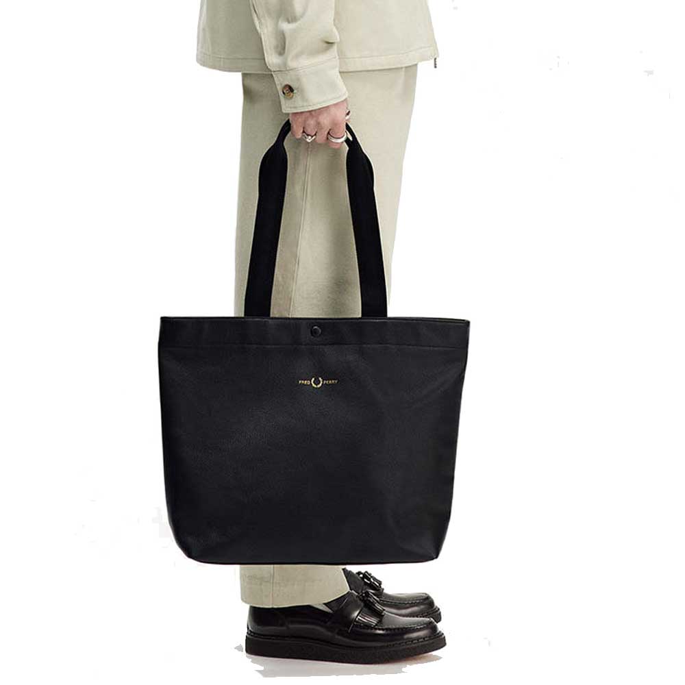 フレッドペリーバッグFREDPERRYTumbledLeatherToteBagL8288102（BLACK）本革トートバッグショルダーバッグ