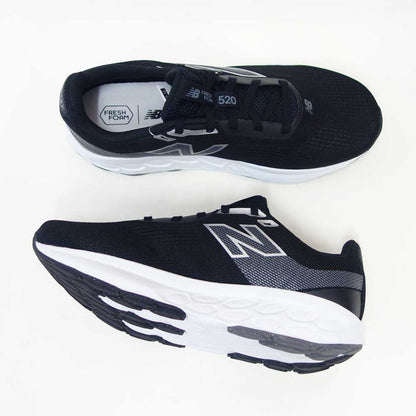 ニューバランスnewbalanceFreshFoam520v9ブラック/ホワイトm520lk94E軽量（メンズ）EEEE幅アウトドアシューズウォーキングフィットネス「靴」