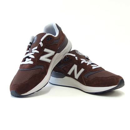 ニューバランスnewbalanceM8806XS4Eブラウン（メンズ）4E幅アウトドアシューズウォーキングフィットネス「靴」