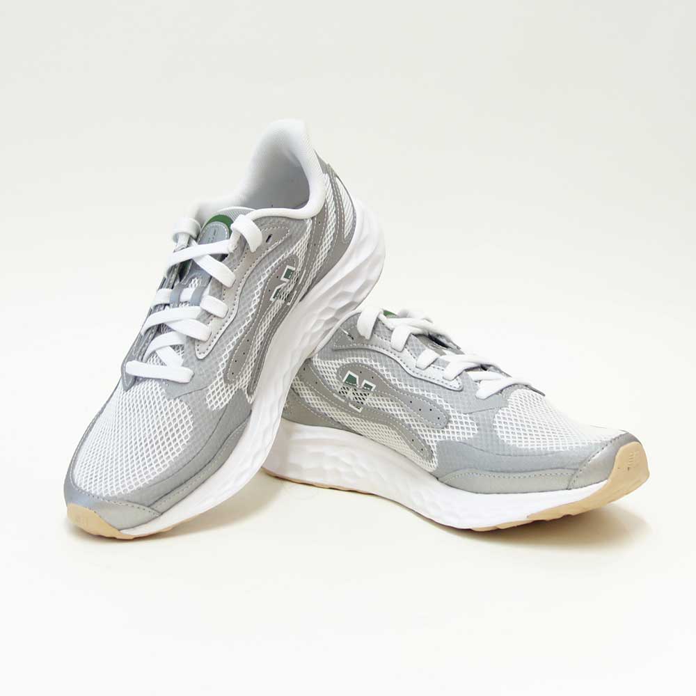 newbalanceニューバランスFreshFoamArishiv4(フレッシュフォームアリシ)シルバー/ホワイトmarista4（メンズ）スニーカーウォーキングランニングシューズ2E「靴」