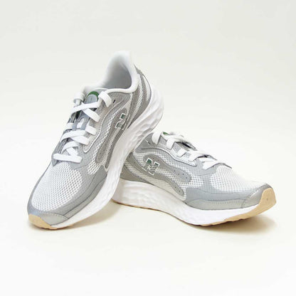 newbalanceニューバランスFreshFoamArishiv4(フレッシュフォームアリシ)シルバー/ホワイトmarista4（メンズ）スニーカーウォーキングランニングシューズ2E「靴」