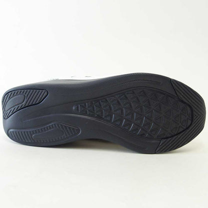 ニューバランスnewbalanceDynaSoftNBSampherv1MSMP52Yホワイト／ブラック（メンズ）スニーカーウォーキングハイキング4E軽量「靴」