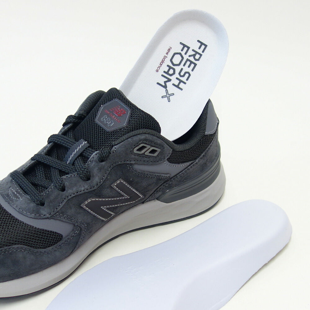 ニューバランスnewbalanceMW880BB74Eチャコール（メンズ）4E幅アウトドアシューズウォーキングフィットネス「靴」