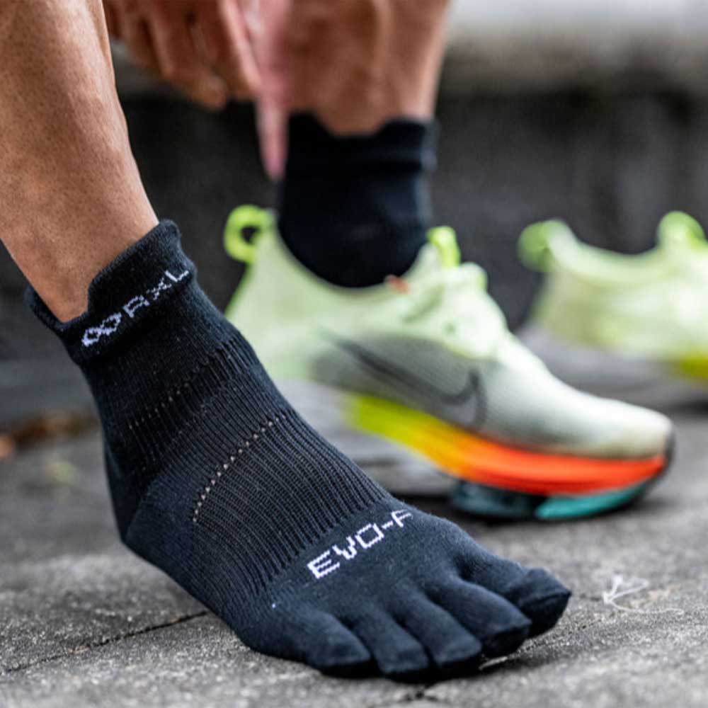 R×L SOCKS アールエルソックス EVO-FM ランニングソックス MID (5本指) RNS5004 快適な左右立体ソックス 素足感覚の履き心地（日本製） メール便可