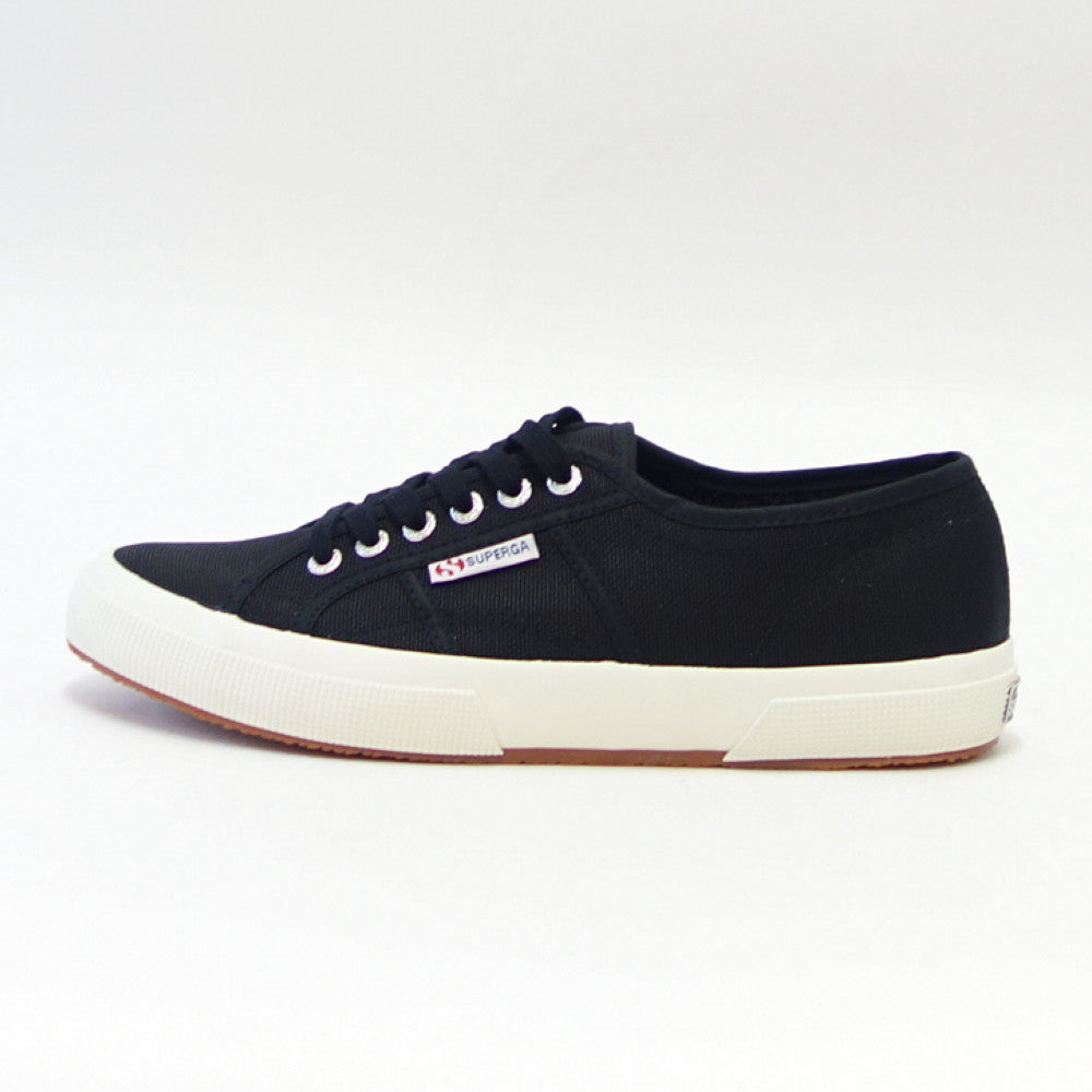 スペルガ SUPERGA 2750-COTU CLASSIC（ユニセックス）ブラック / Fwhite (s000010f83)  ナチュラルなキャンバススニーカー  メンズ 「靴」