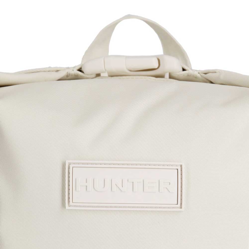 ハンターHUNTERUBB5551KBMナイロンパイオニアミディアムトップクリップバックパックカラー：ソフトサンド/シェイデッドホワイトリュックデイパック