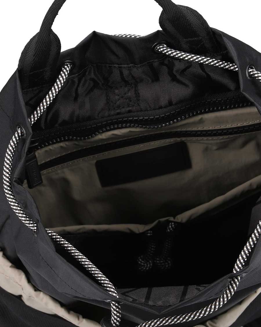 ハンターHUNTERUBB7125NRSBECトラベルマルチファンクションパッカブルバックパック（カラー：ブラック/エナジークレイ）リュックバックパックデイパック