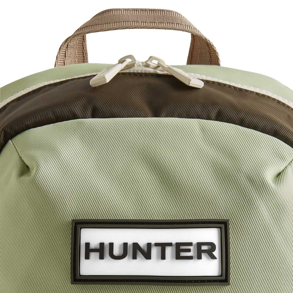 ハンター HUNTER UBB1122ATR LOE パッチワーク バックパック カラー：BLACK/DARK OLIVE/EVERGLADE GREEN リュック デイパック