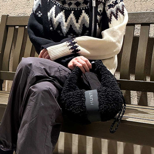 ハンターHUNTERUBX5523PRCBLKブークレミニクロスボディ（カラー：ブラック）ショルダーハンドバッグ