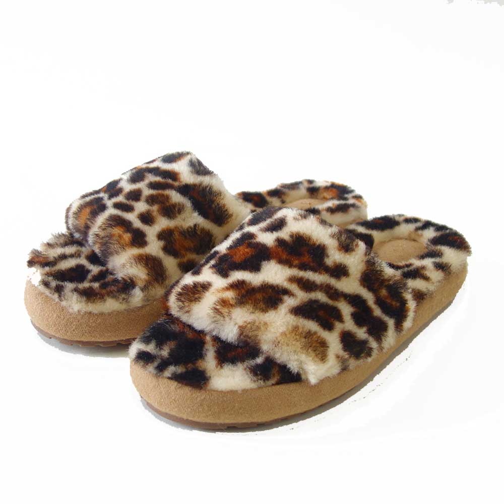 エミューEMUW13203MckayLeopardファーサンダル（レディース）カラー：LeopardPrintムートンサンダルフラットシューズルームシューズミュール「靴」