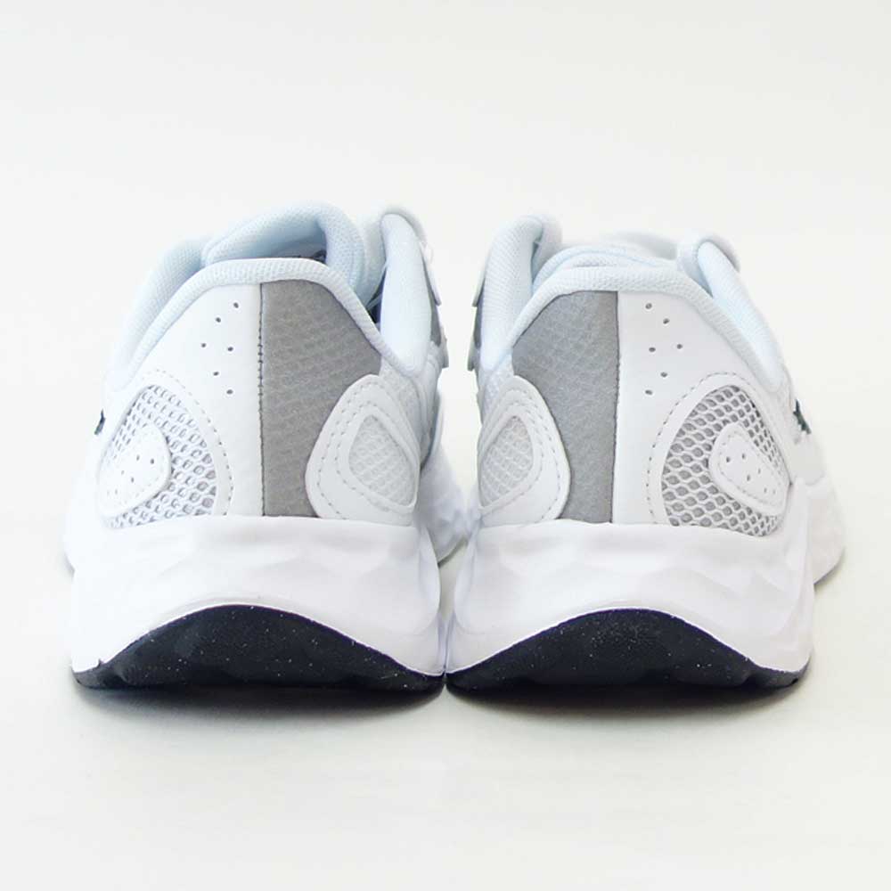 newbalanceニューバランスFreshFoamArishiv4(フレッシュフォームアリシ)ホワイトwaristt4（レディース）スニーカーウォーキングランニングシューズD幅「靴」