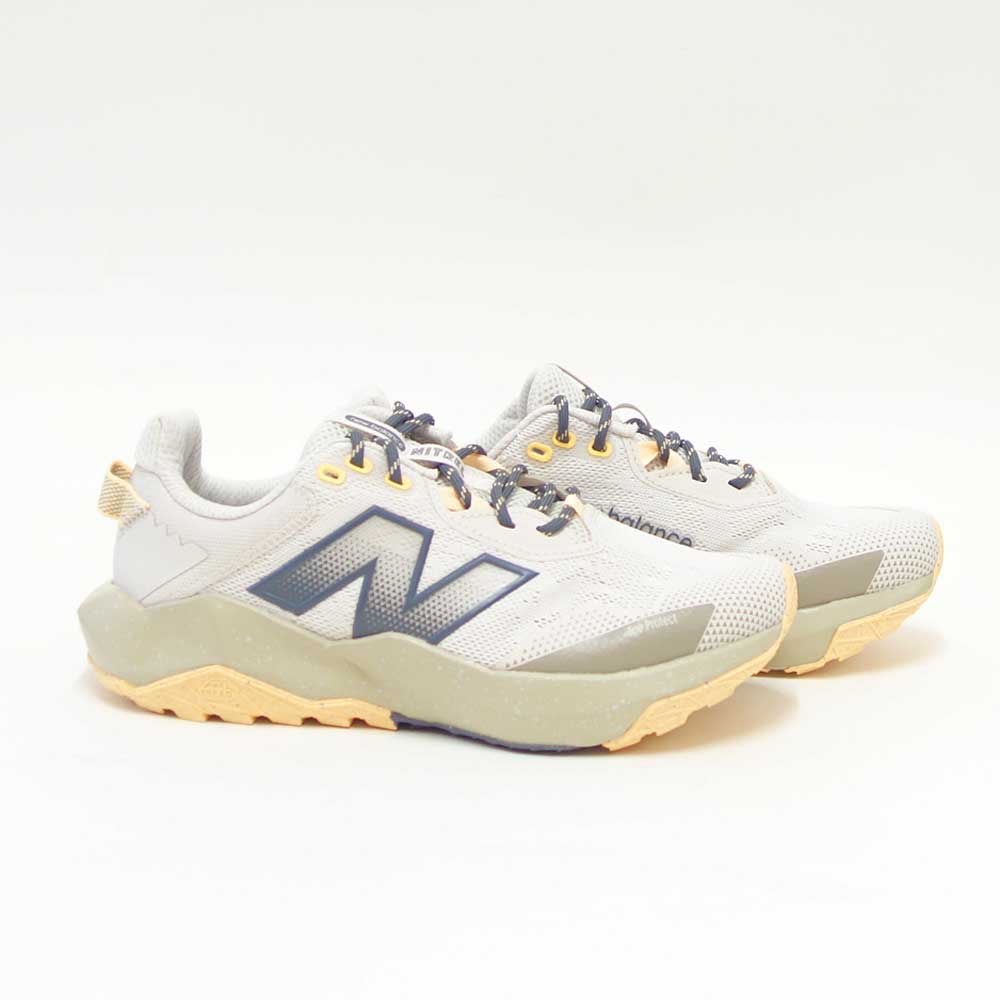 newbalanceニューバランスDynaSoftNitrelv6(ダイナソフトナイトレル)ベージュwntr88d（レディース）スニーカーアウトドアウォーキングランニングシューズ2E「靴」