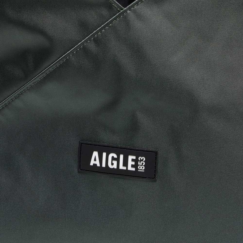 エーグルAIGLEZNHBN06アーバンショルダーバッグ10Lカラー：アーバン(003)リサイクルナイロV字型バッグ