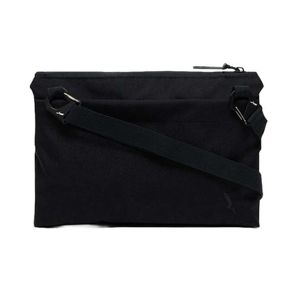 エーグルAIGLEZNHBN09ハイキングショルダーバッグ2Lカラー：ノワール(001)リサイクルナイロンショルダーサイドバッグ