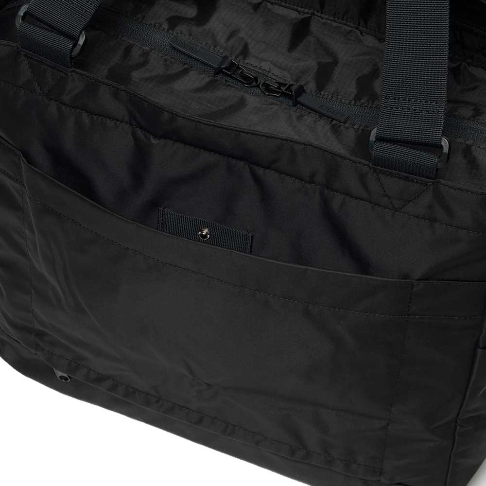 エーグルAIGLEZNHBN15アーバン2wayトートバッグ15Lカラー：ノワール(002)リサイクルナイロントートショルダーバッグ