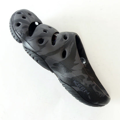 KEENキーンYogui1028525（メンズ）ヨギカラー：BlackMarbleサボウォーターサンダルアフタースポーツシューズオフィスシューズガーデニングシューズキャンプシューズ「靴」