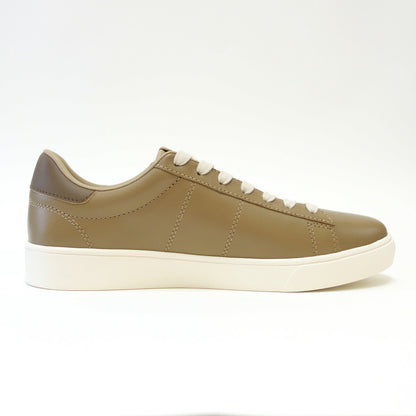 FREDPERRYフレッドペリーB4334V58（ユニセックス）SPENCERLEATHER（スペンサーレザー）カラー：WRMSTN/SHDESTN天然皮革のローカットスニーカー