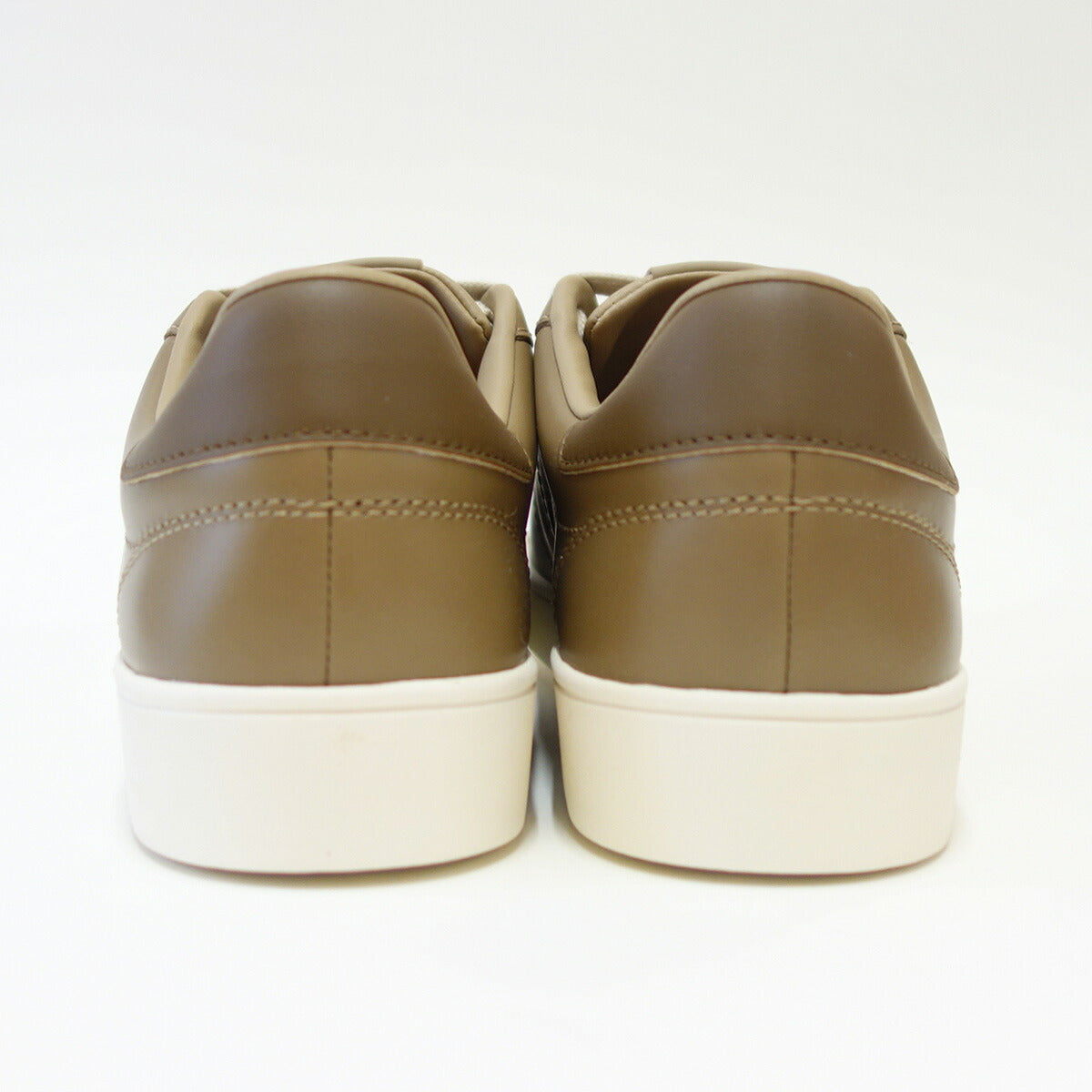 FREDPERRYフレッドペリーB4334V58（ユニセックス）SPENCERLEATHER（スペンサーレザー）カラー：WRMSTN/SHDESTN天然皮革のローカットスニーカー