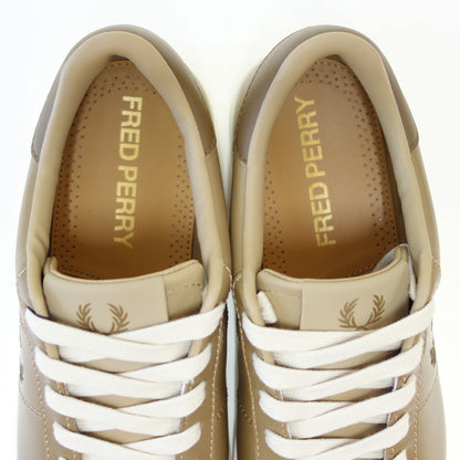 FREDPERRYフレッドペリーB4334V58（ユニセックス）SPENCERLEATHER（スペンサーレザー）カラー：WRMSTN/SHDESTN天然皮革のローカットスニーカー